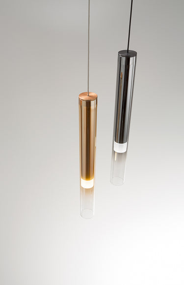 Perenz Poule – sospensione in vetro ambra o fumé 8 W 640 lm Perenz Lampade a sospensione